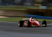 英雄联盟总决赛-体育时空乱流，当德甲争冠战遇见辽宁队与快船