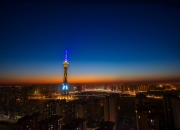 LOL决赛-彩虹国度VS红色狂潮，一场虚拟巅峰对决中的萨内冠军级表现