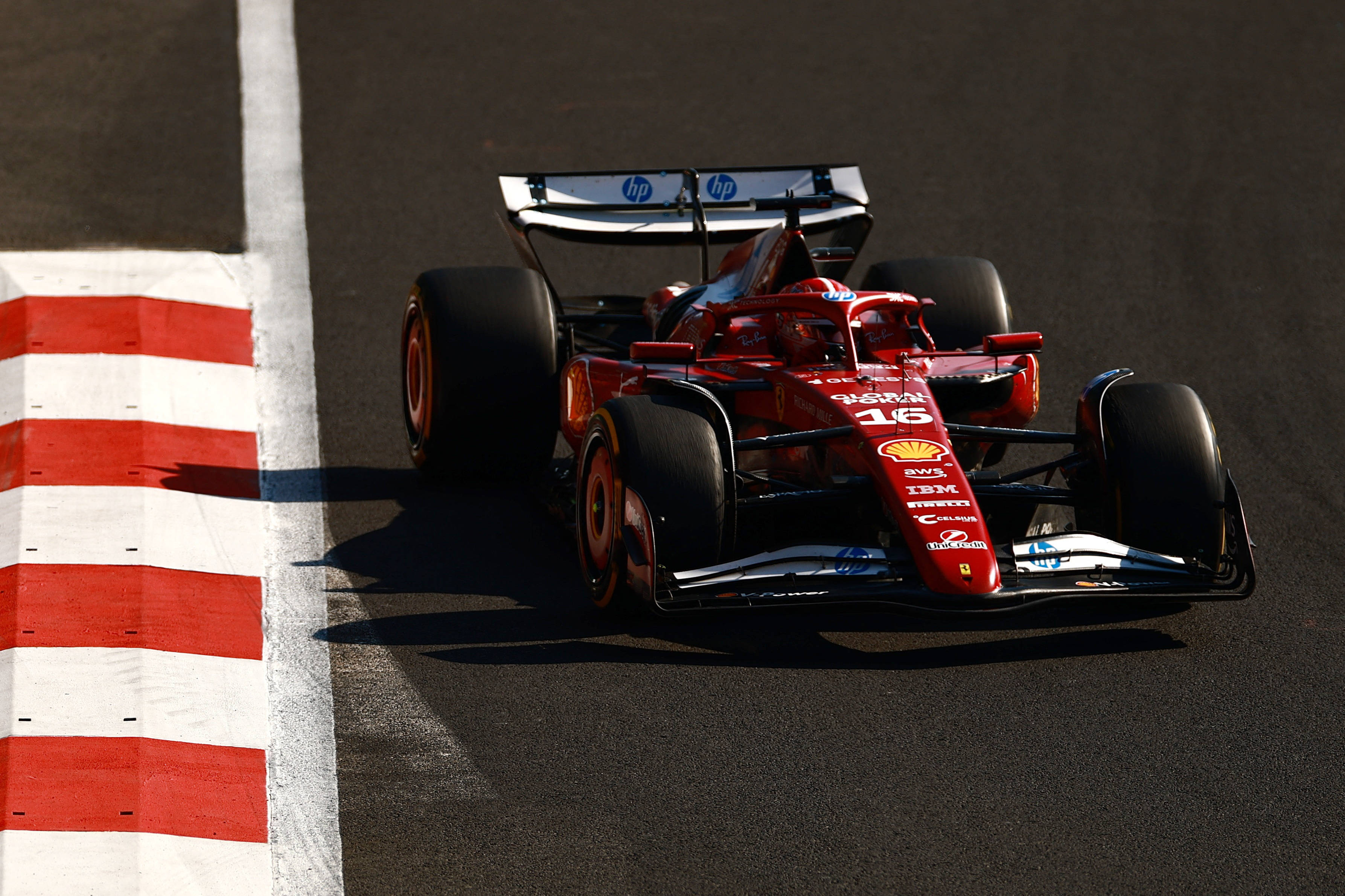 红牛车队险胜梅赛德斯，诺里斯扛起全队的简单介绍