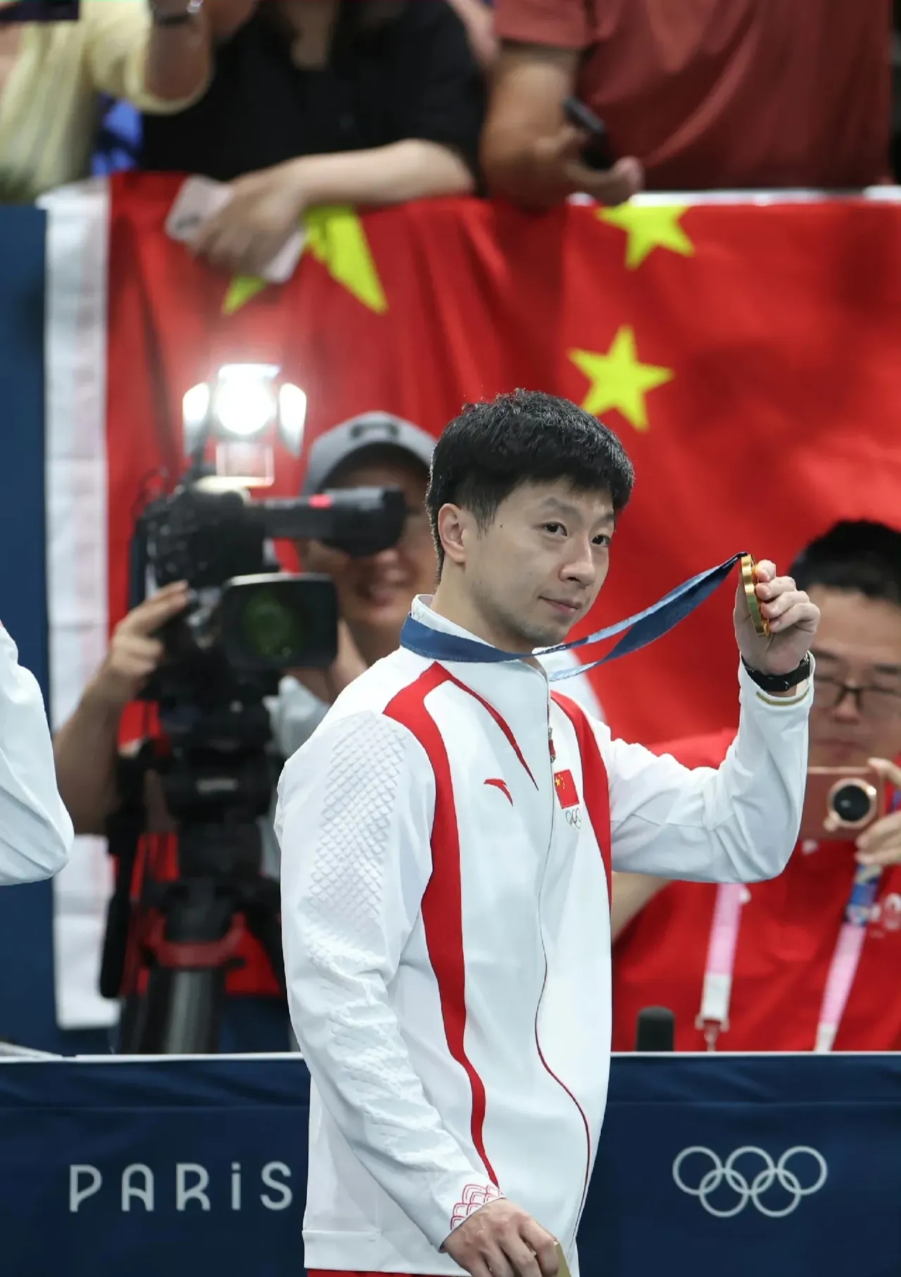 法国队逆转中国队，马龙关键制胜