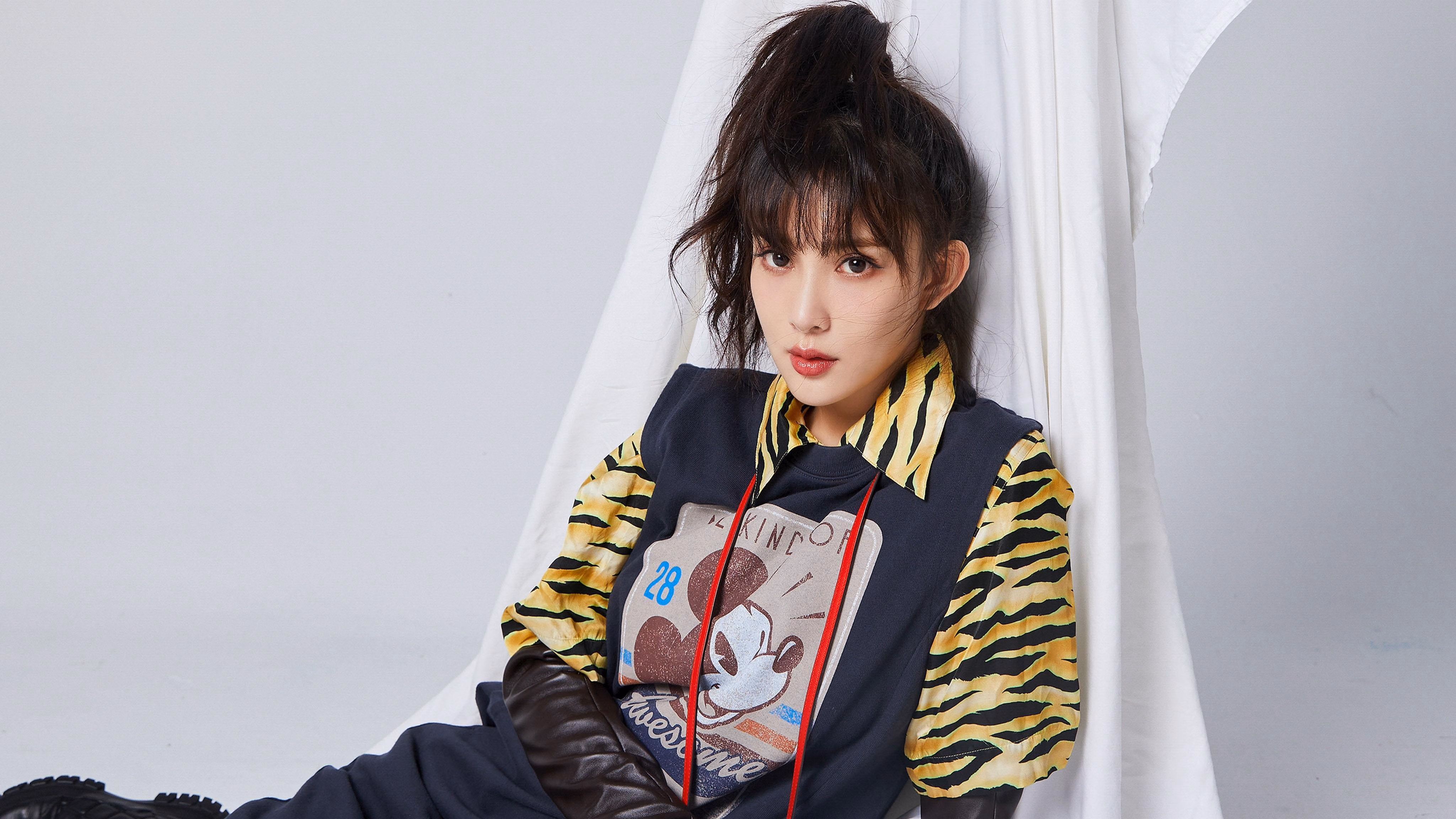 鏖战七场加时决胜!马刺奇兵米切尔击碎猛龙冠军梦