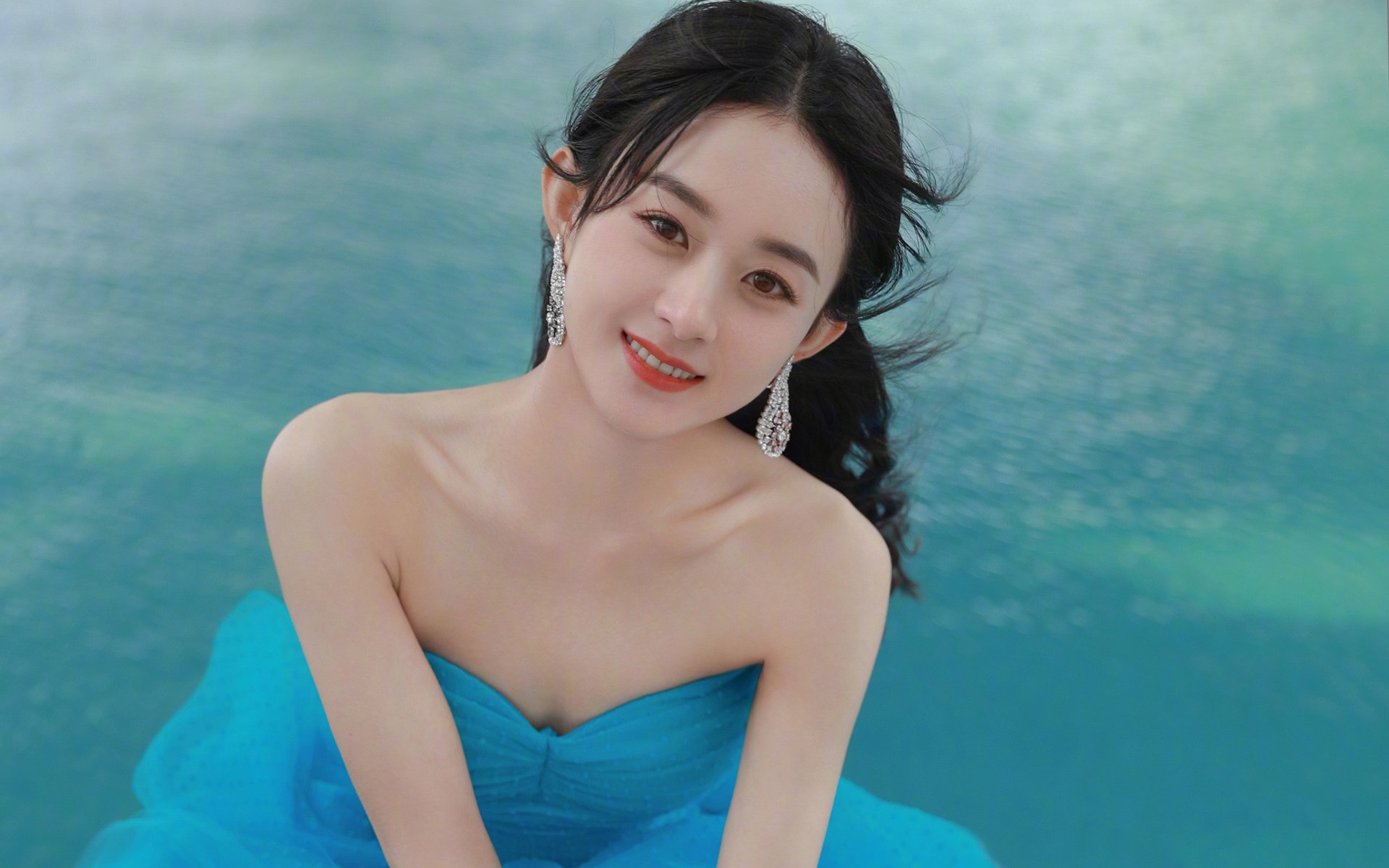 探戈与摇滚的对决，久保建英如何以个人独舞点亮顶级对抗