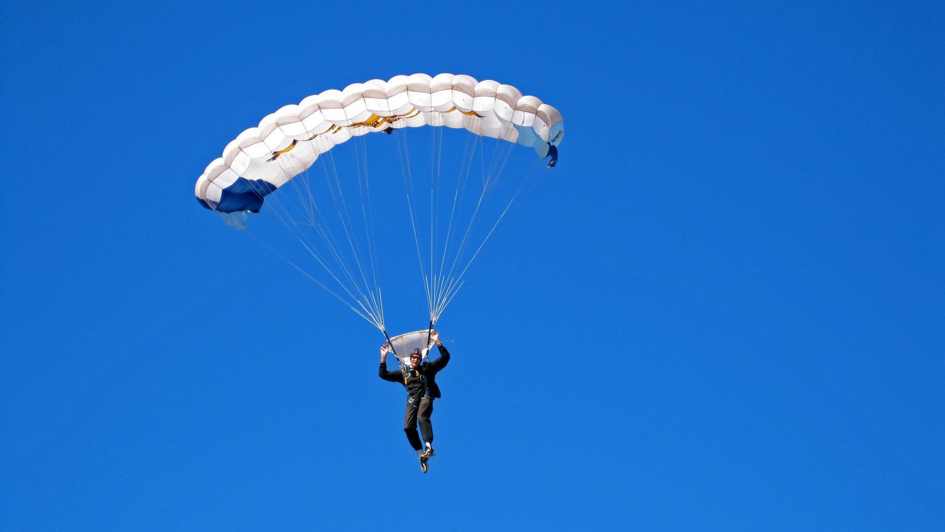 悬念死于第三节，当南粤闪电乔治熄灭北国之光，吉林队的寒冬提前降临