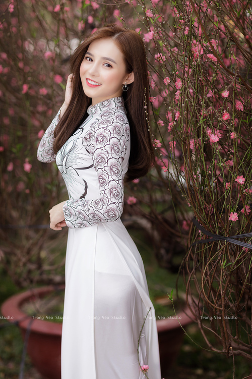 当命运在绿茵场上转弯，2026世界杯E组，乌拉圭的钢铁意志与久保建英的一剑封喉